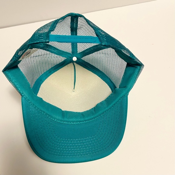Nissun Pineapple Aqua and White SnapBack Trucker Mesh Hat Cap (NWOT) - Picture 5 of 6